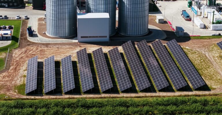 Antžeminė saulės elektrinė